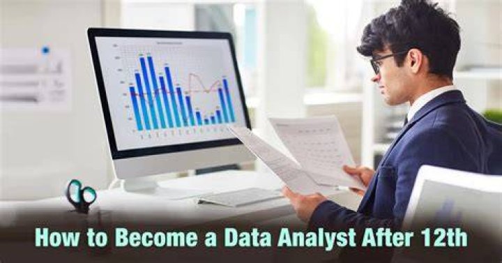 How can I become a data analyst after 12th?